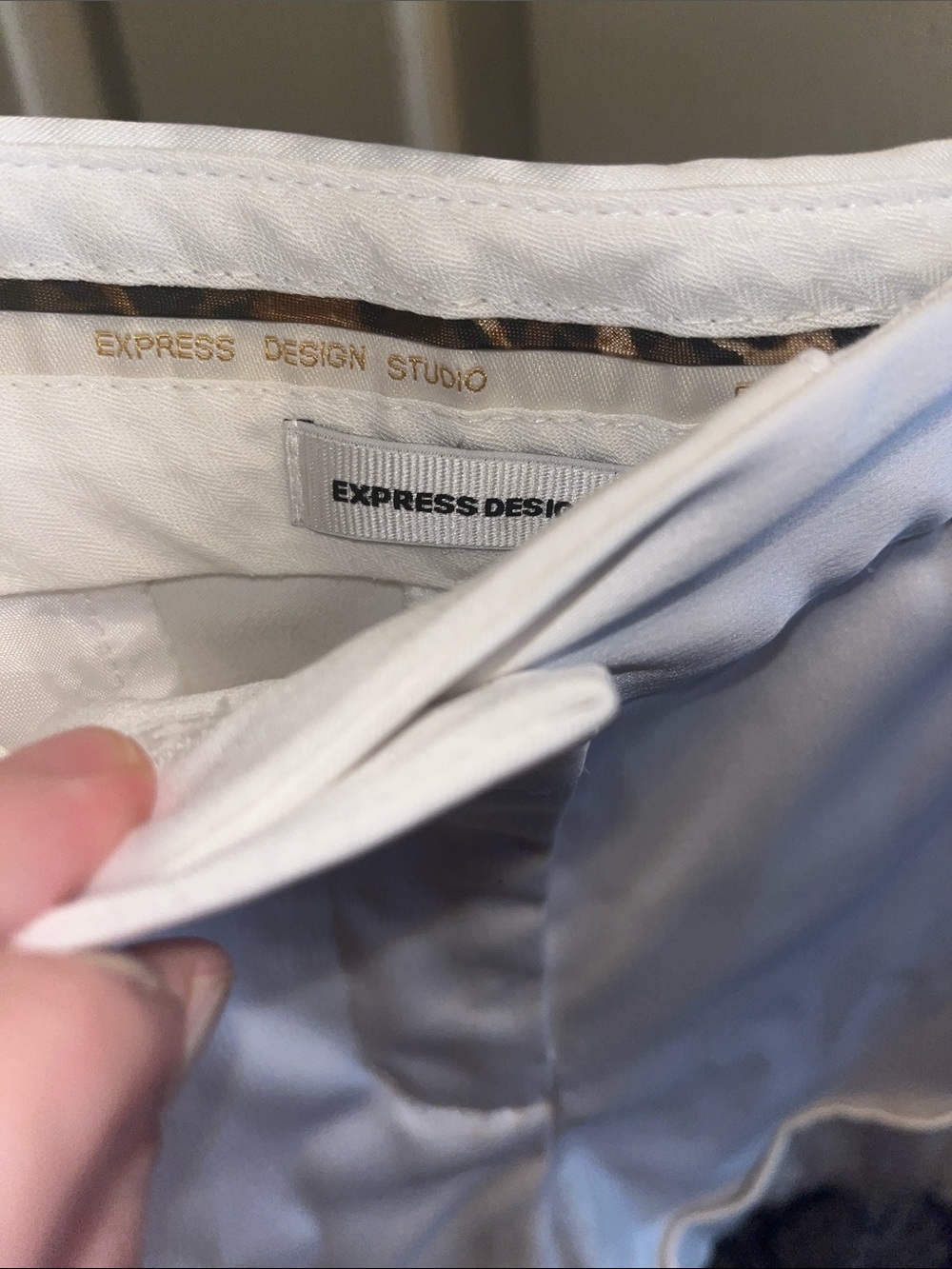 Express Woman’s White Dress shorts